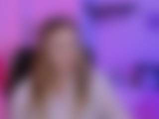 Live cam show with luna-berryy - Normal on dropp.cam