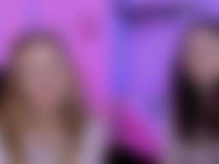 Live cam show with luna-berryy - Green Eyes on Latina Girls