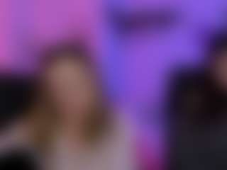 Live cam show with luna-berryy - Shaved Pussy on Camsoda