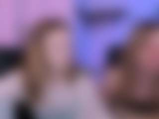 Live cam show with luna-berryy - Flash on AdultVida.com