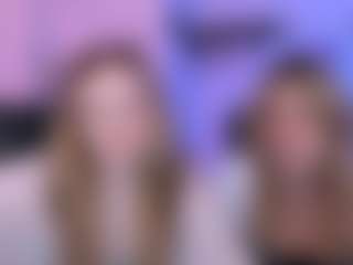Live cam show with luna-berryy - Shaved Pussy on Camsoda