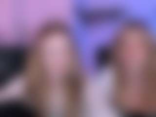 Live cam show with luna-berryy - Shaved Pussy on Camsoda