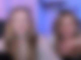 Live cam show with luna-berryy - Shaved Pussy on Camsoda