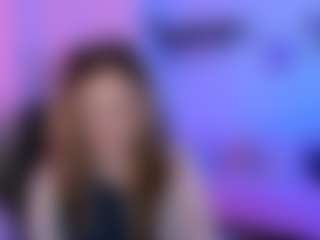 Live cam show with luna-berryy - Natural on Camsoda
