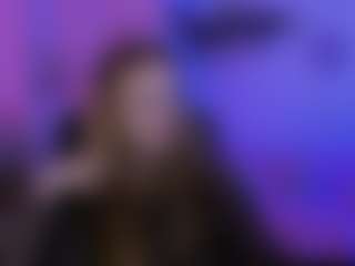 Live cam show with luna-berryy - Flashing on pussylord.com