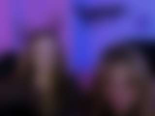 Live cam show with luna-berryy - Glasses on crypto-cams