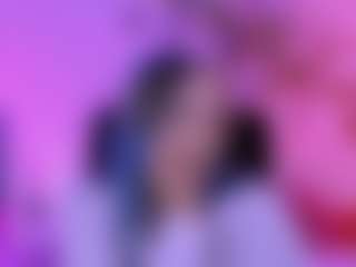 Live cam show with luna-berryy - Dildo Or Vibrator on Hubzter Live