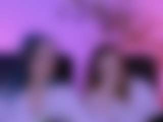 Live cam show with luna-berryy - Tease on Hubzter Live