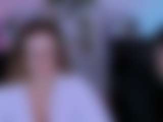 Live cam show with luna-berryy - Green Eyes on Cam Slut