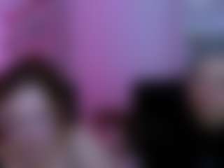 Live cam show with luna-berryy - Glasses on Gym Cam Girls