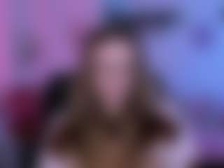 Live cam show with luna-berryy - Thong on intimatelivegirls.com
