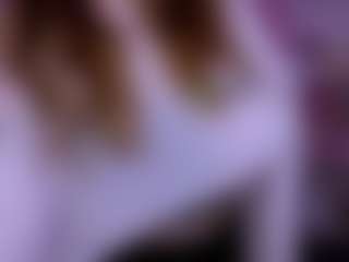 Live cam show with luna-berryy - Glasses on CamSextacy