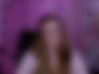 Live cam show with luna-berryy - Smoking on Camsoda