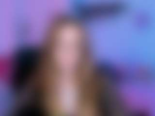 Live cam show with luna-berryy - Striptease on Soda Cam