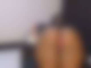 Live cam show with MysteriousGoddessss - Shaved Pussy on Uber Horny