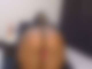 Live cam show with MysteriousGoddessss - Ass Clapping on Camsoda