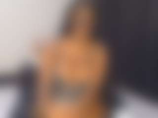 Live cam show with MysteriousGoddessss - Ebony on Mixed Magazine Live