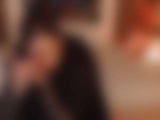 Live cam show with Samantha - Mature on Instabang