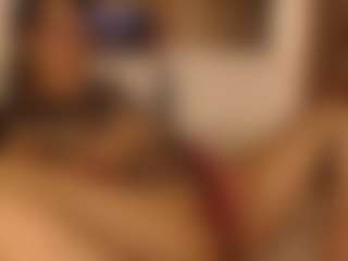 Live cam show with Samantha - Athletic on Fling VIP Chat