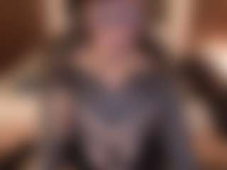 Live cam show with Samantha - Young Adult on Milfs Live