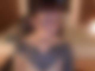 Live cam show with Samantha - Normal on Milfs Live