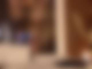 Live cam show with Samantha - Hairy Pussy Teen (18+) on Milfs Live