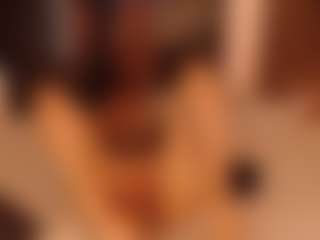 Live cam show with Samantha - Grandes Tetas on Camming Site