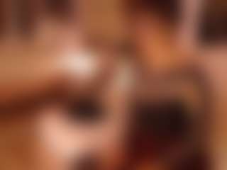Live cam show with Samantha - Mature on Gym Cam Girls