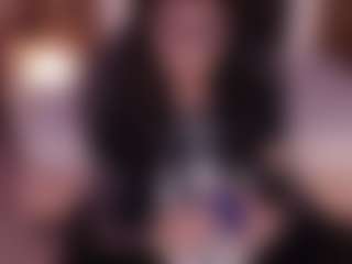 Live cam show with Samantha - Nipple Piercings on SpankPalCams