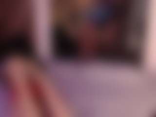 Live cam show with Samantha - Drinking on Milfs Live