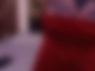 Live cam show with Samantha - Normal on Chatstar
