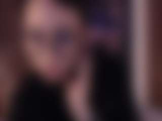 Live cam show with Samantha - Drinking on Mixed Magazine Live