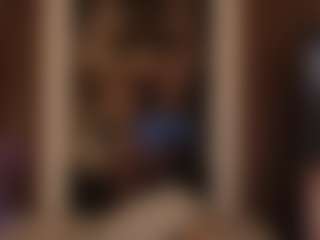 Live cam show with Samantha - Submissive on sexylive.show