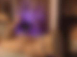 Live cam show with Samantha - Big Tits on Camsoda