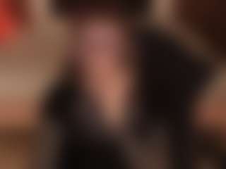 Live cam show with Samantha - Nipple Piercings on Fling VIP Chat