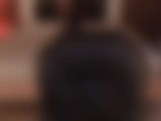 Samantha MILF webcam performer live streaming