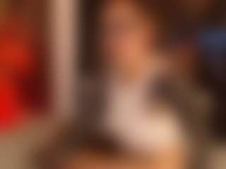 Live cam show with Samantha - Strip Mature on Uber Horny
