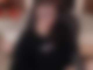 Live cam show with Samantha - Panties on Milfs Live