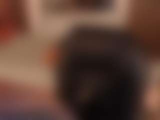 Live cam show with Samantha - Hairy Pussy MILF on livesuperchat.net