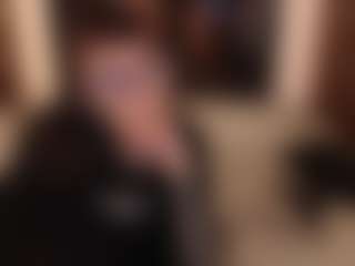Live cam show with Samantha - Normal on Mixed Magazine Live