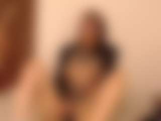 Samantha MILF webcam performer live streaming