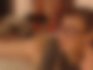 Live cam show with Samantha - Camel Toe on Camversity