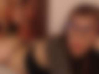 Live cam show with Samantha - Mature on Streamer API