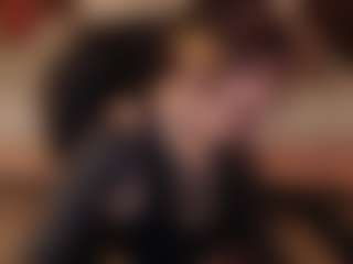 Live cam show with Samantha - Latina Mature on Livezox | colombia