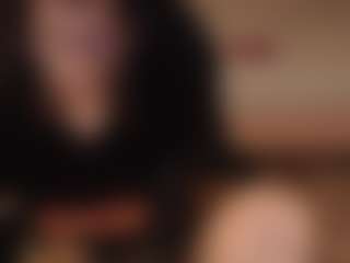 Live cam show with Samantha - Fingerass on SinfulBabes