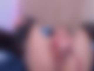 Live cam show with Thaliaa-parkerr - Athletic BBW on Camming Site