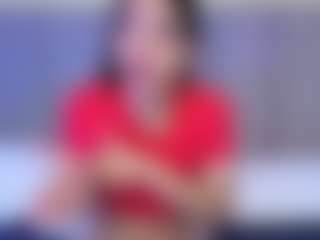 Live cam show with Thaliaa-parkerr - Facial on Instabang