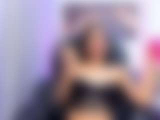 Live cam show with Thaliaa-parkerr - Facial on Camsoda