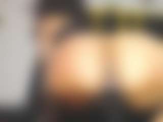 yaya-21's Live Sex Cam Show