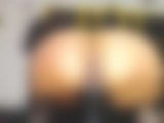 yaya-21's Live Sex Cam Show